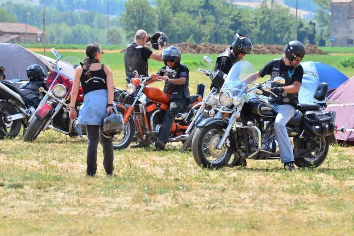 Una giornata con la Suzuki Intruder M800: la custom "tutta curve" (16)