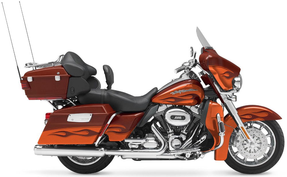 La cilindrata dei grossi bicilindrici Harley-Davidson nel corso degli anni è progressivamente aumentata. Nel Twin Cam 110 della CVO Electra Glide Custom ogni cilindro ha una capacità di ben 901 cm3