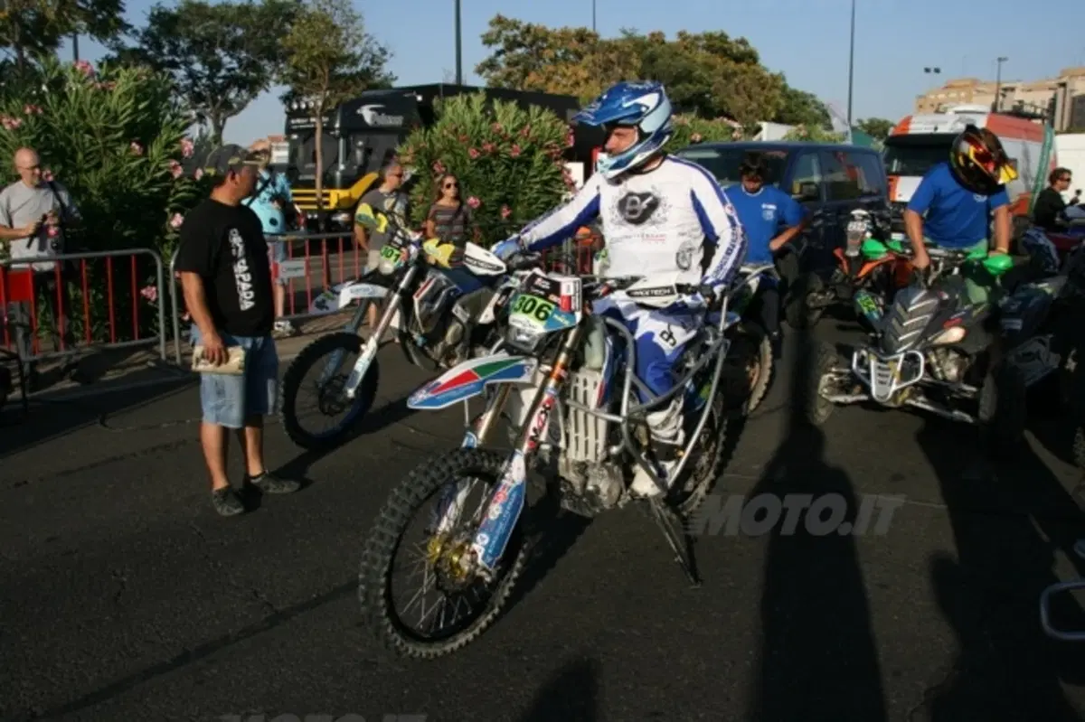 Nicola Dutto ha corso in moto alla Baja Aragon! (3)