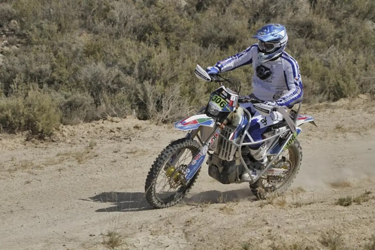 Nicola Dutto ha corso in moto alla Baja Aragon! (17)