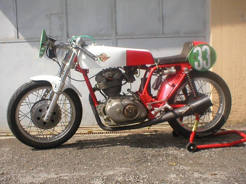 Ducati 250 mono (3)