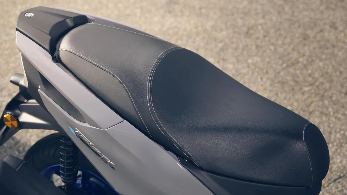 Yamaha Tricity 300 TEST: tre ruote... GT! (20)