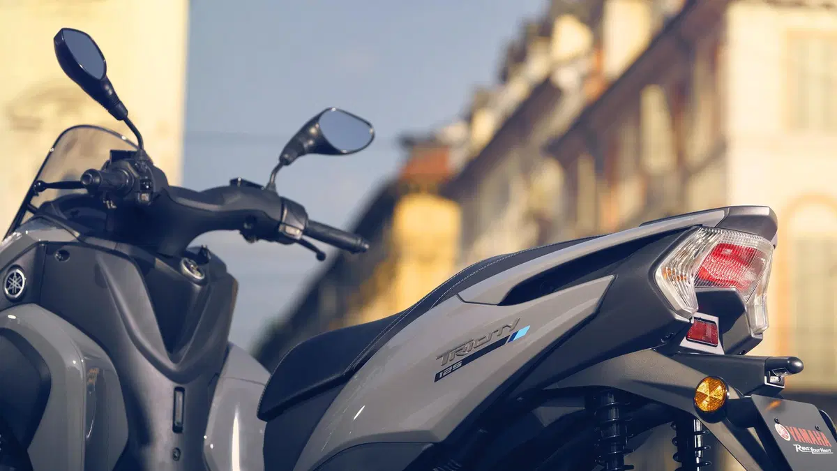 Yamaha Tricity 300 TEST: tre ruote... GT! (24)