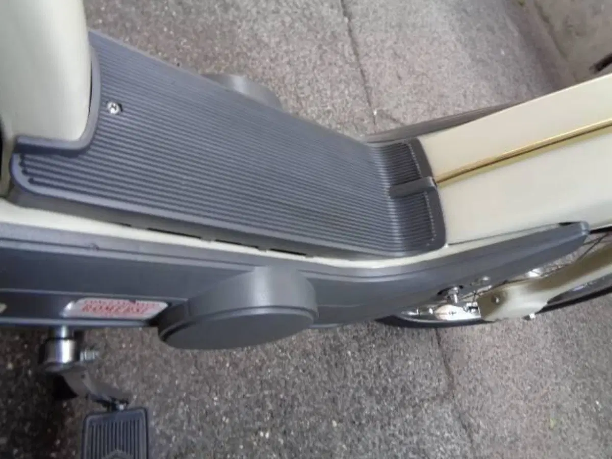 Piaggio Ciao PX (17)