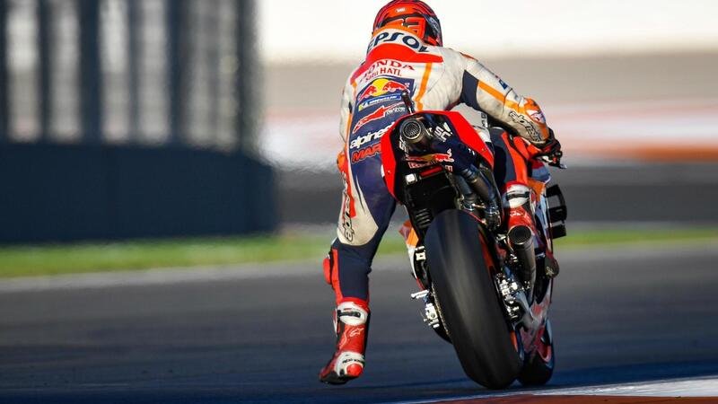 MotoGP, Lorenzo: &quot;Se la Honda non andasse, M&aacute;rquez potrebbe perdere il Mondiale&quot;