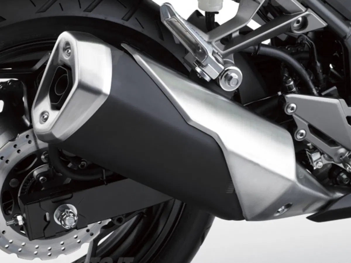 Kawasaki Ninja 250R 2013 (18)