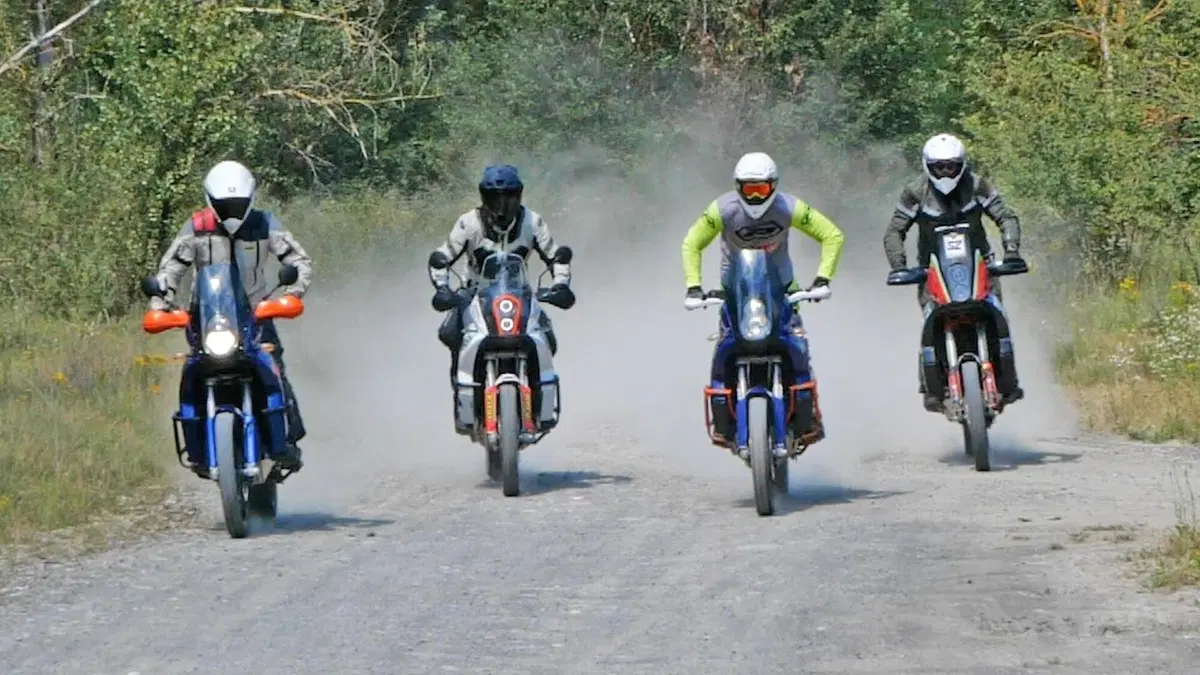 KTM 950 Adventure S TEST Youngtimer: nata per vincere nei rally e poi passata alla strada (2)