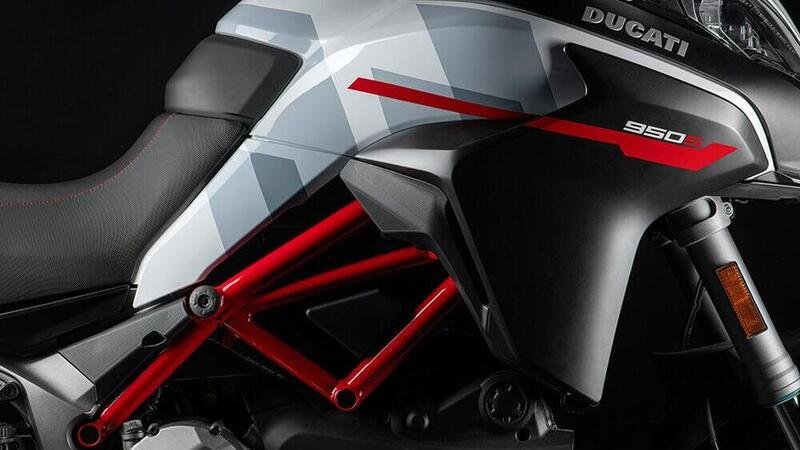 Ducati Multistrada 950 S GP White 2021. Livrea da MotoGP