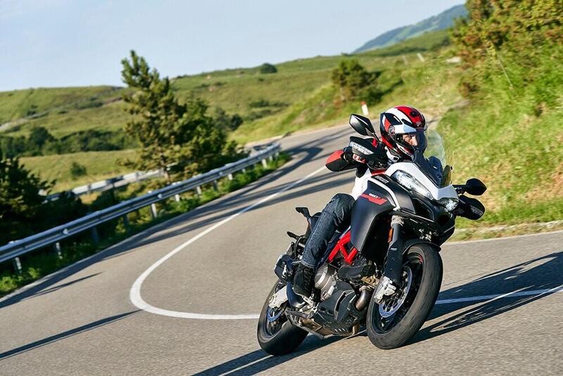 Ducati Multistrada 950 S GP White 2021. Livrea da MotoGP