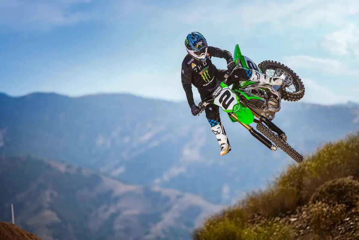 Kawasaki KX250 e KX450, le nuove Cross 2021 (6)