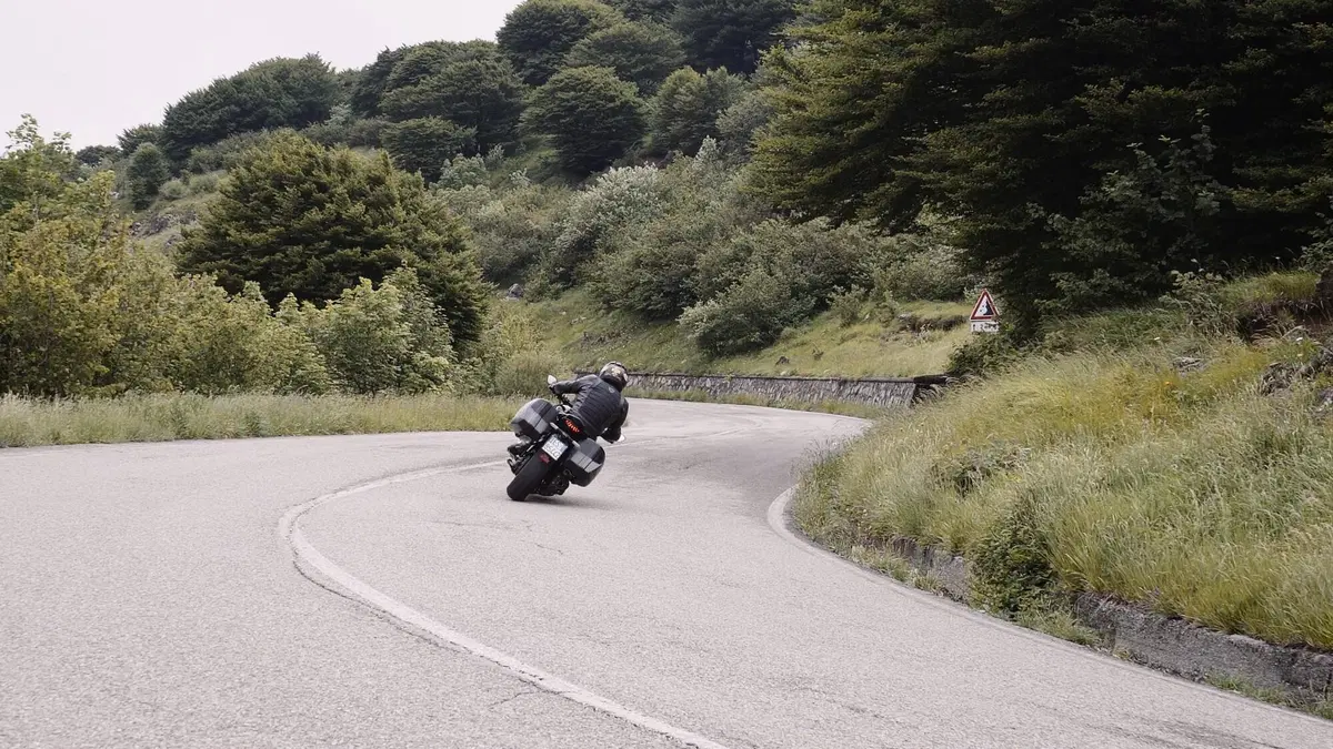 Kawasaki Ninja 1000 SX  (12)