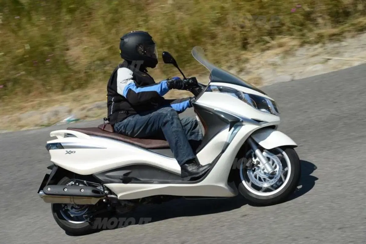 Piaggio X10  500  (6)