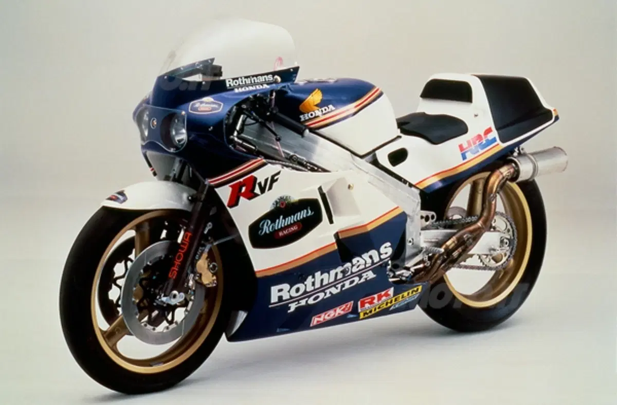 La storia dei V4 Honda da corsa. Terza puntata (4)