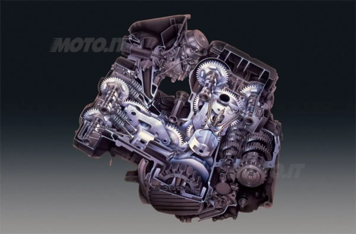 La storia dei V4 Honda da corsa. Terza puntata (6)