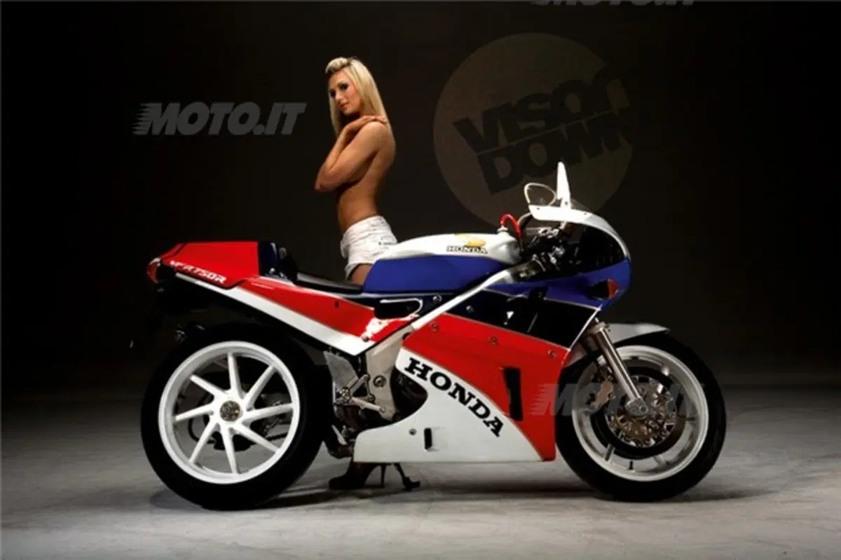 La storia dei V4 Honda da corsa. Terza puntata (7)