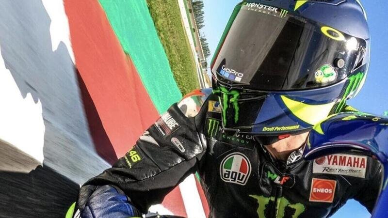 Valentino Rossi resta in MotoGP: due stagioni con Petronas. L&#039;annuncio a Jerez