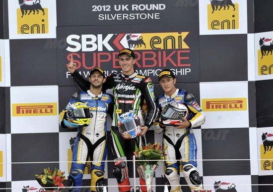 SBK Silverstone. Baz vince gara uno 