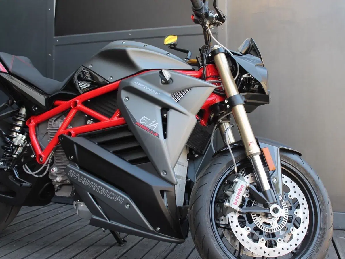Energeko Roma: tutta la gamma Energica a tasso zero (11)