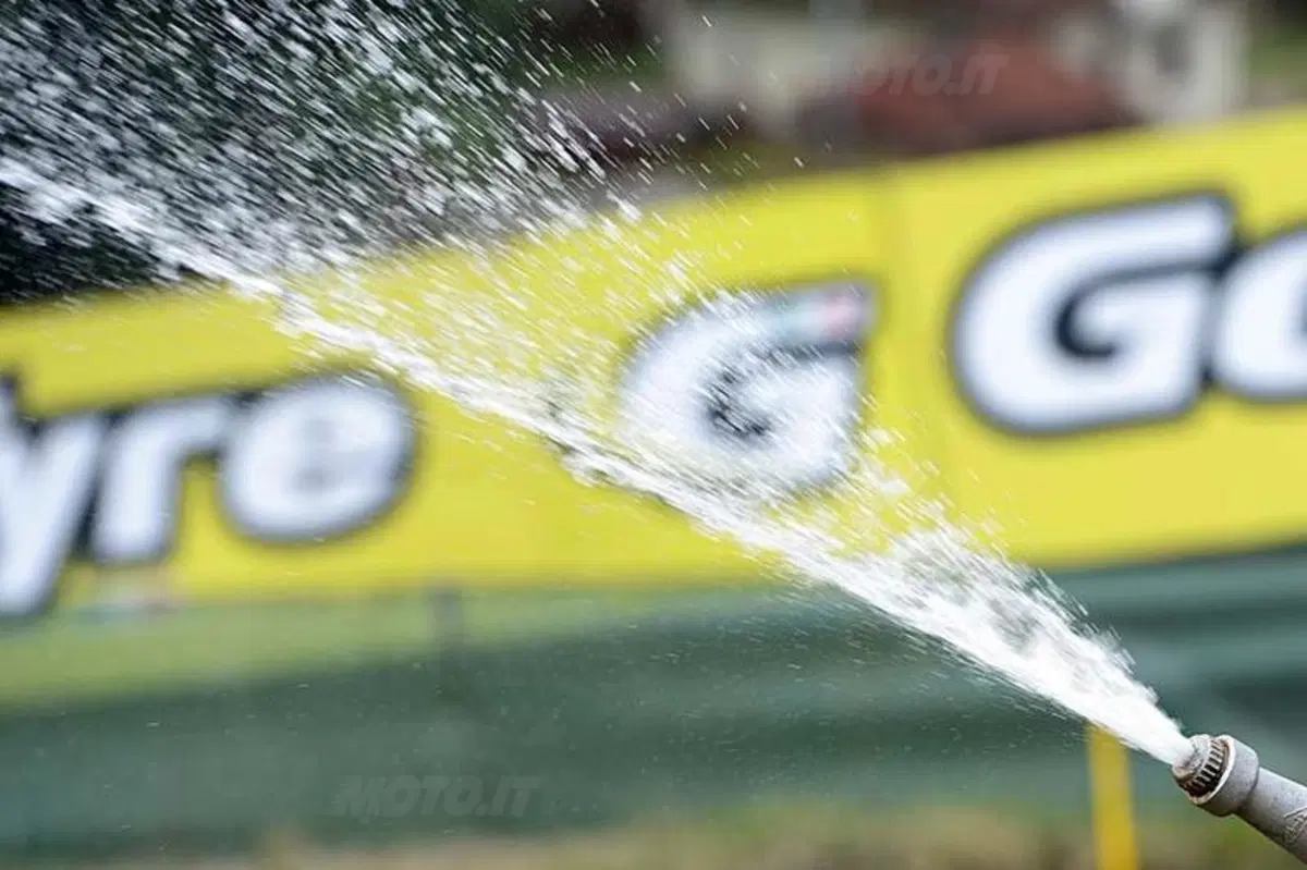 Le foto più spettacolari del GP della Repubblica Ceca (11)