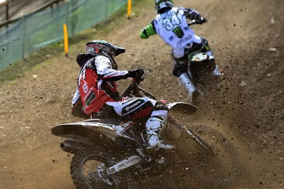Le foto più spettacolari del GP della Repubblica Ceca (26)