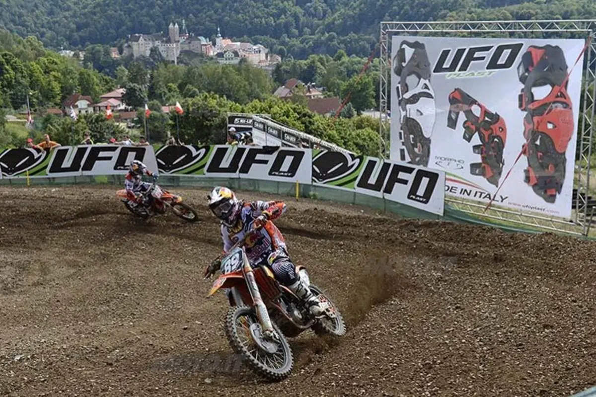 Le foto più spettacolari del GP della Repubblica Ceca (45)