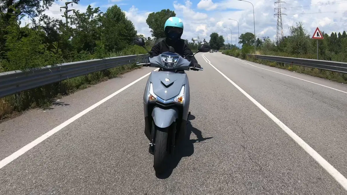 SYM HD 300 TEST: ben fatto! (4)