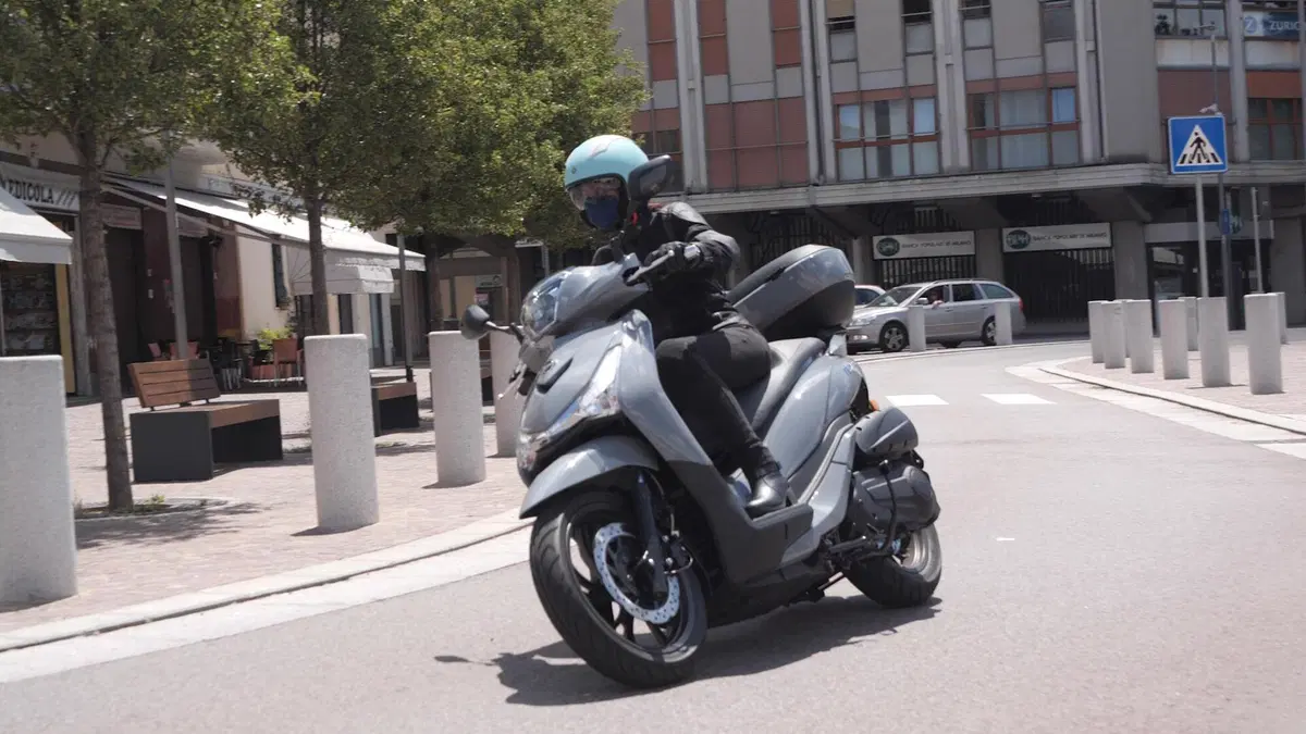 SYM HD 300 TEST: ben fatto! (2)