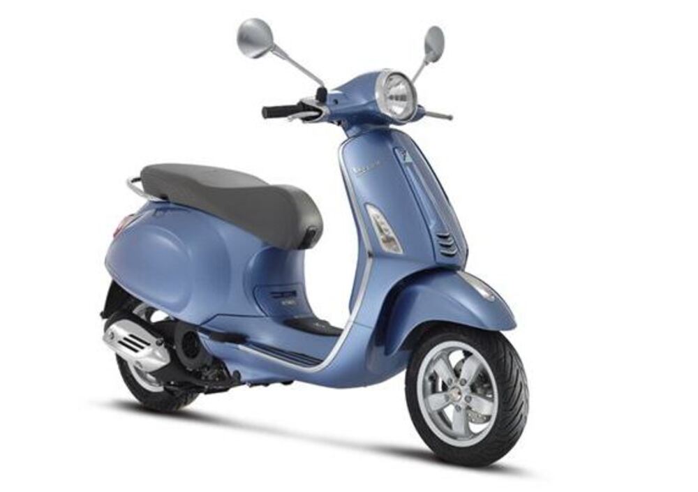 Vespa Primavera 150 3V ie ABS (2016) (2)