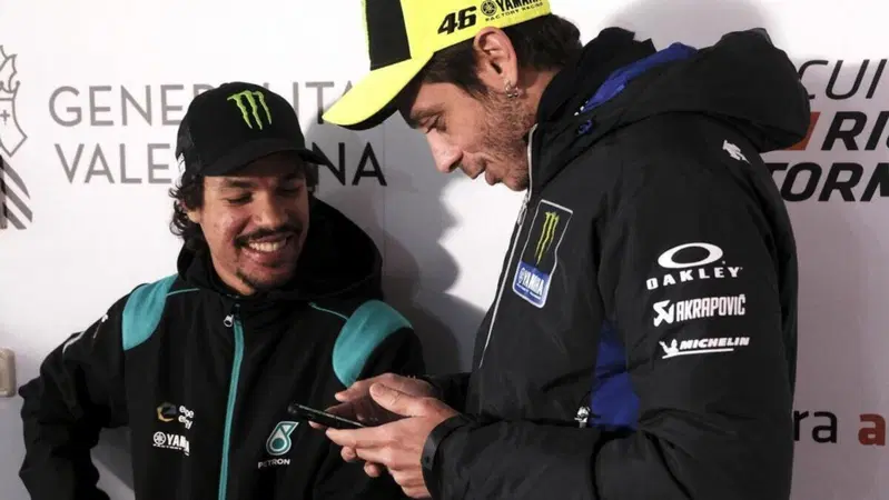MotoGP. Franco Morbidelli mette la firma sul suo biennale in Petronas. Aspettando quella di Valentino Rossi...