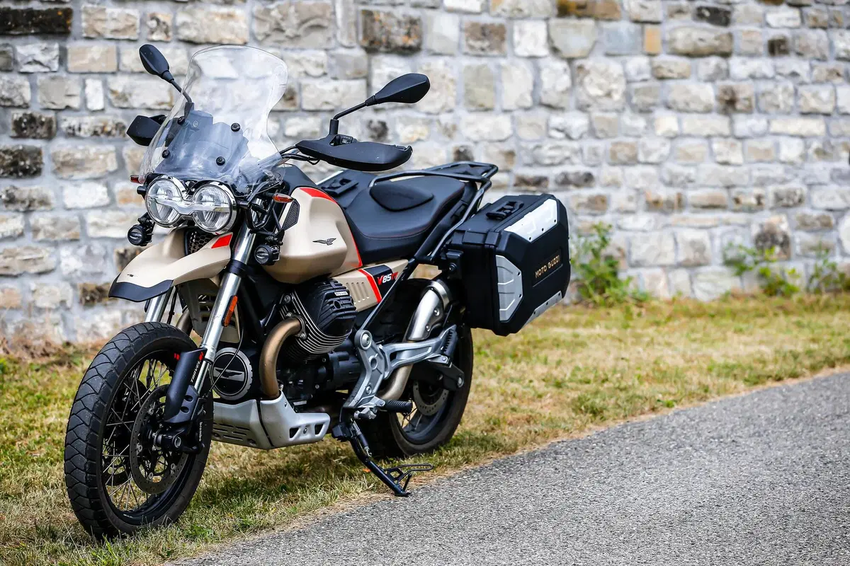 Moto Guzzi V85TT Travel TEST: godersi il viaggio! (5)