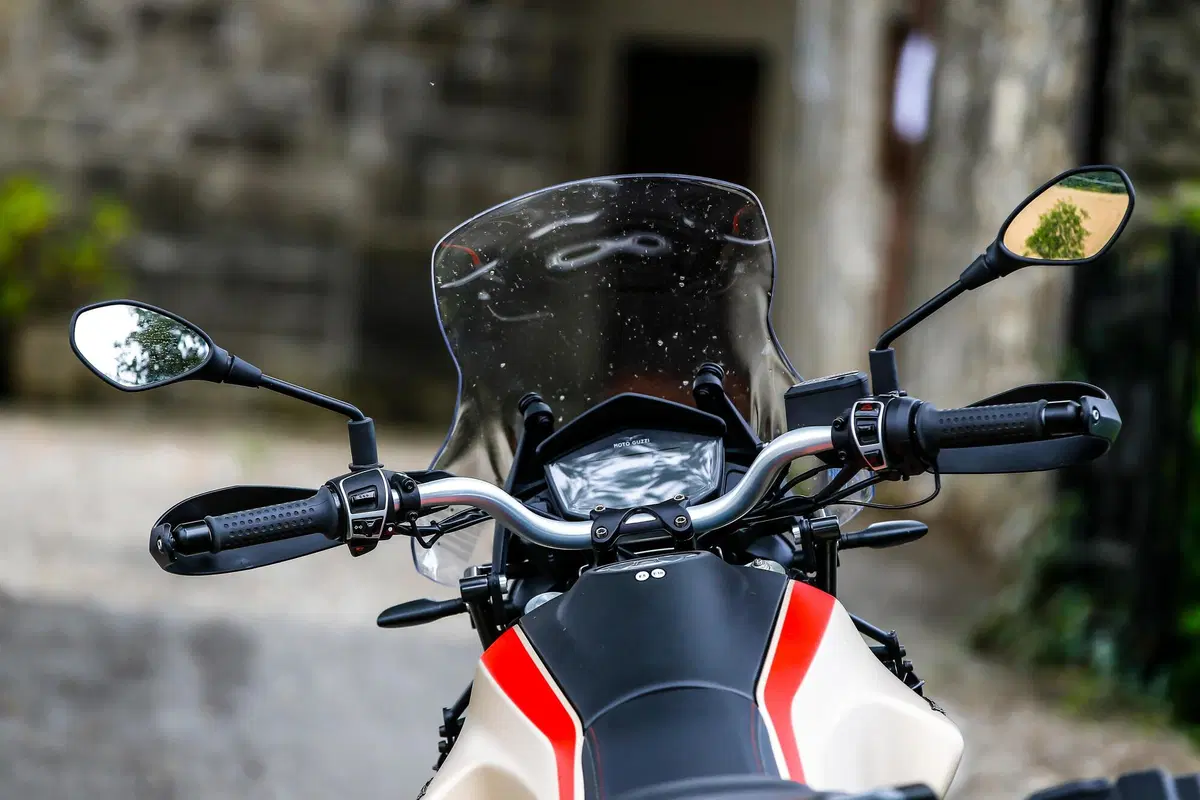 Moto Guzzi V85TT Travel TEST: godersi il viaggio! (3)