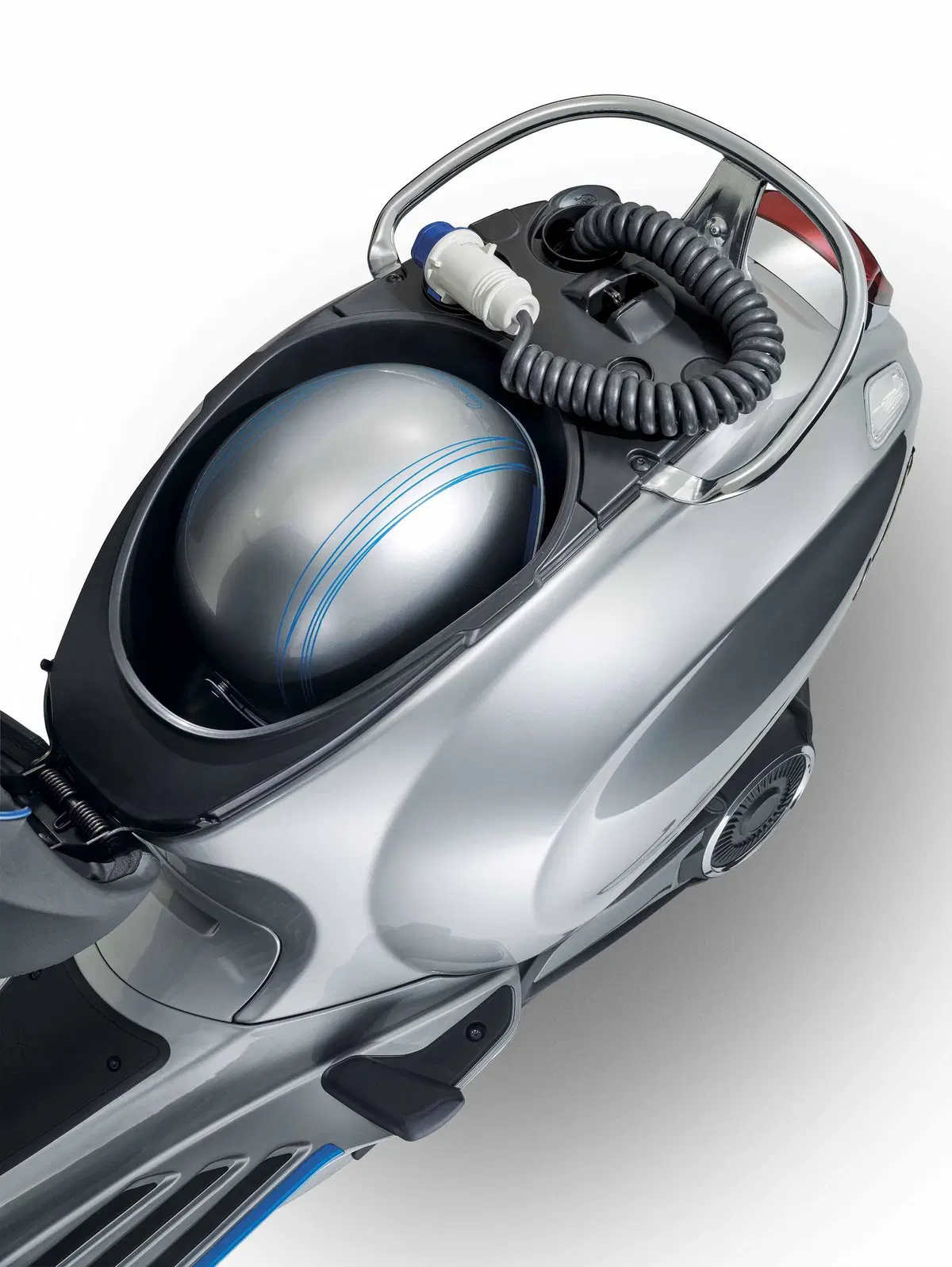 TEST - Vespa Elettrica 70 km/h (6)