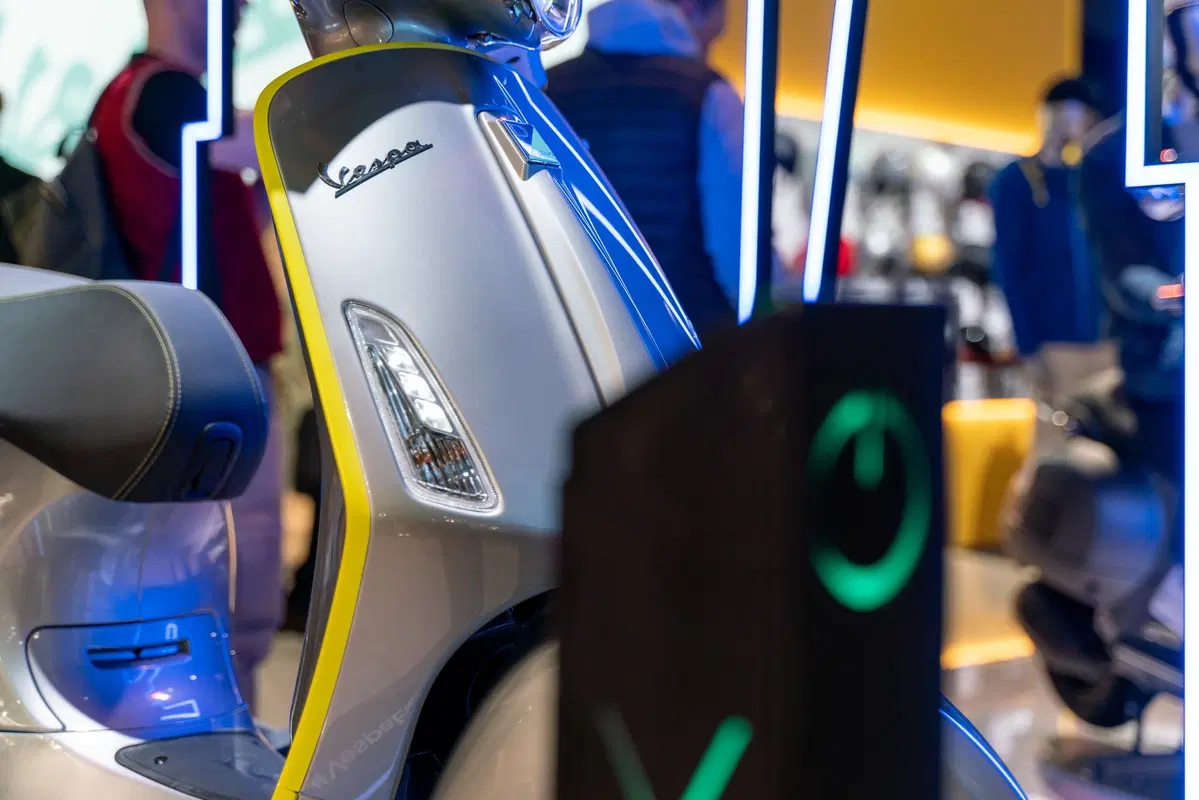Vespa Elettrica 70 km/h presentata a EICMA 2019. Foto e dati (6)