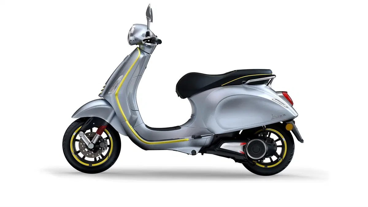 Vespa Elettrica 70 km/h presentata a EICMA 2019. Foto e dati (14)