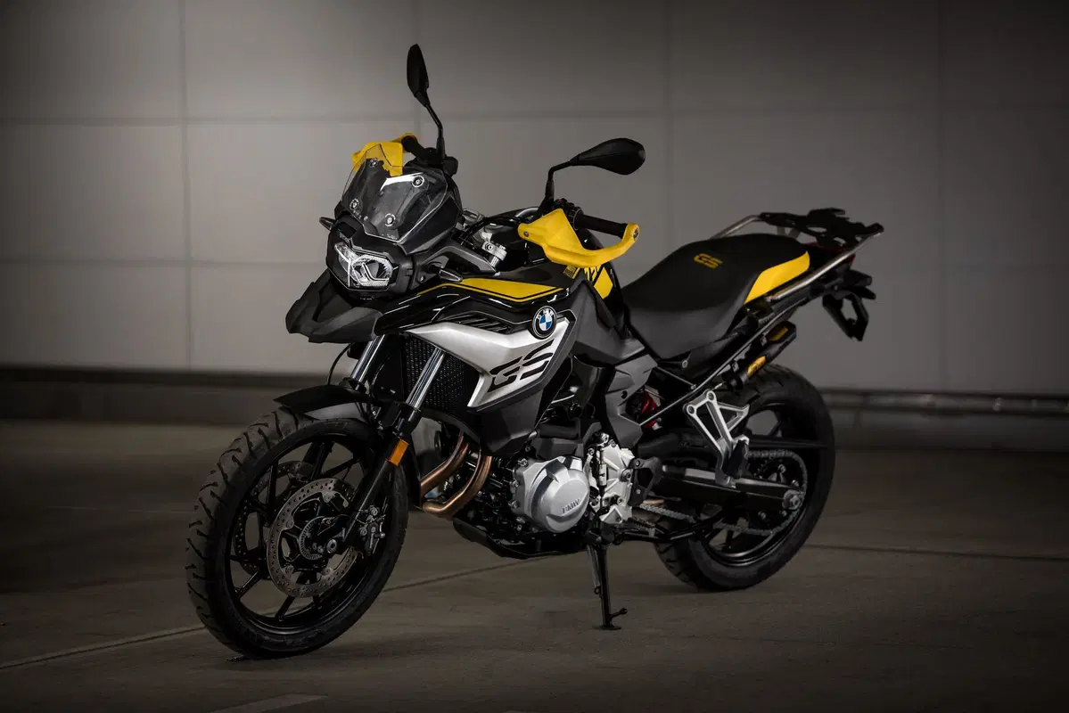 BMW F750GS, F850GS e Adventure 2021. Nuova livrea 40° Anniversary (10)