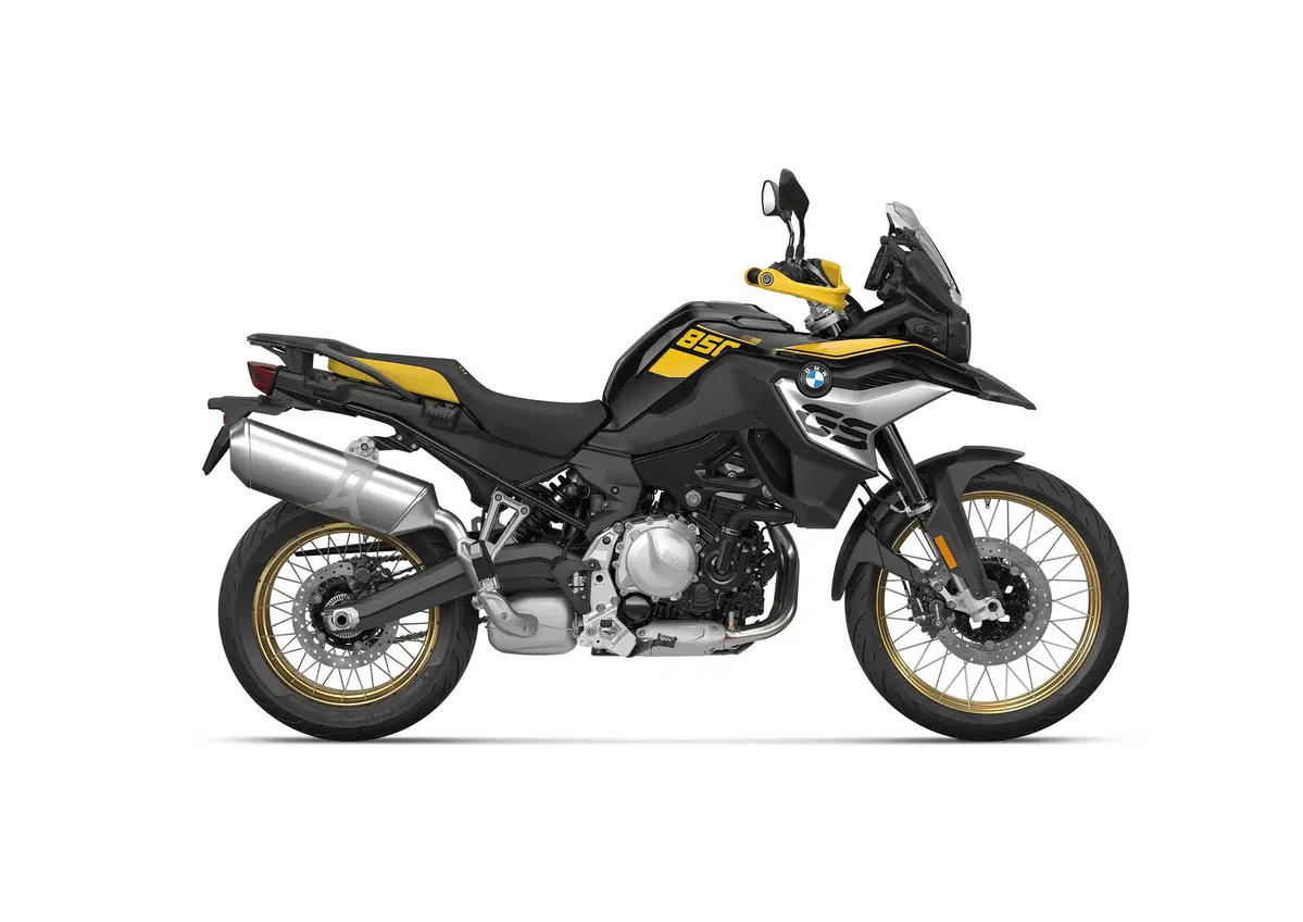 BMW F750GS, F850GS e Adventure 2021. Nuova livrea 40° Anniversary