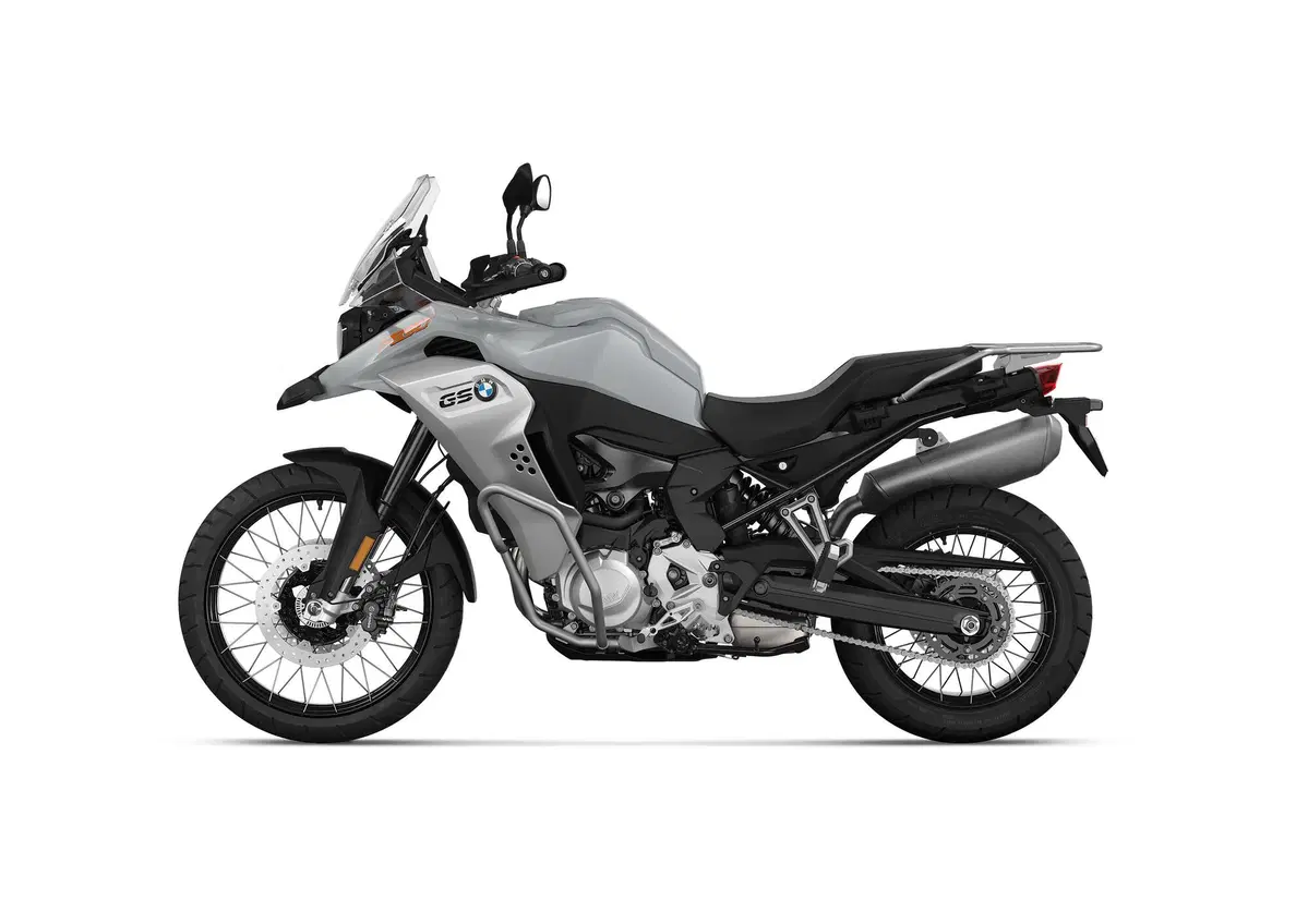 BMW F750GS, F850GS e Adventure 2021. Nuova livrea 40° Anniversary (3)