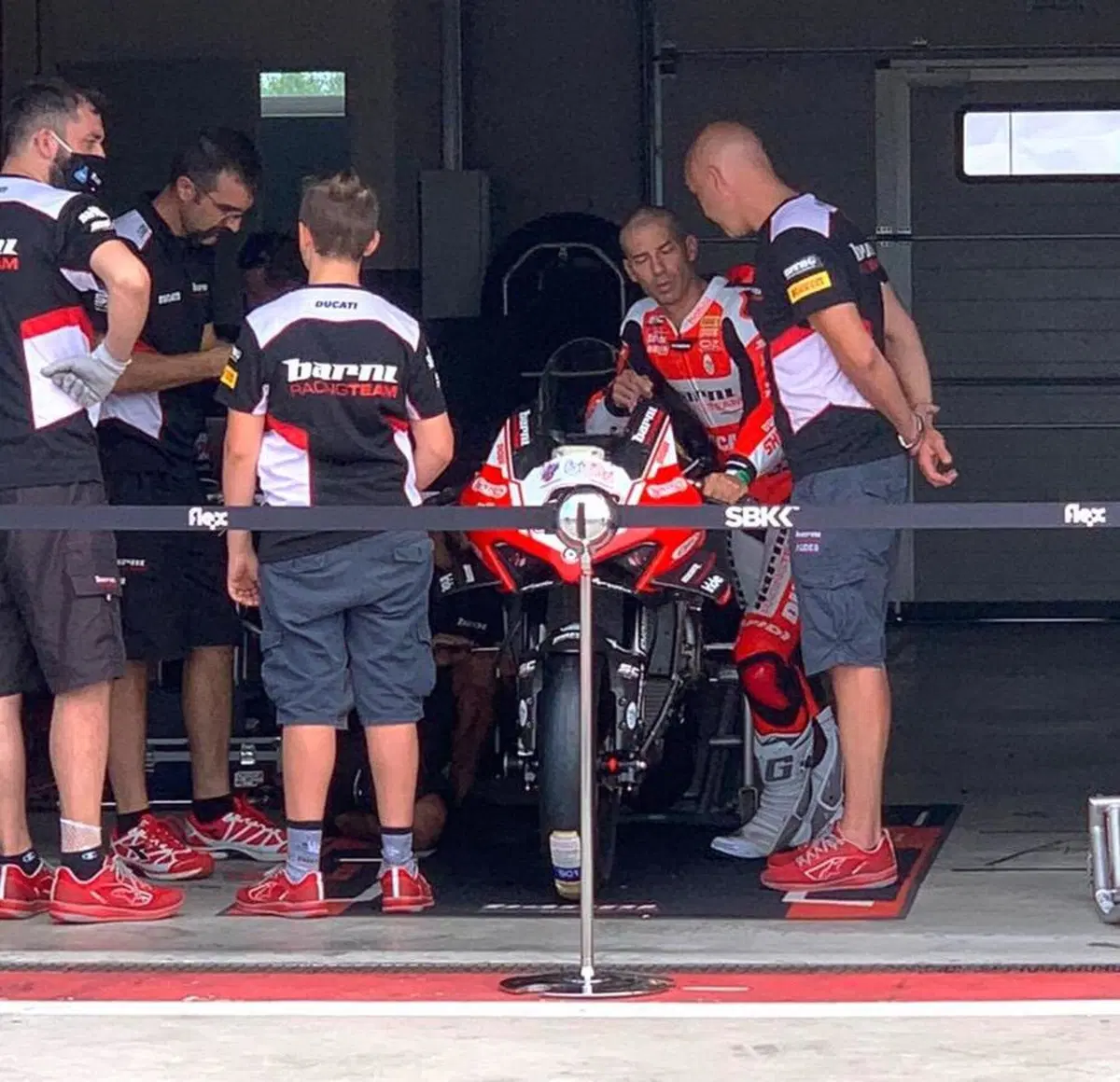 SBK 2020: Le prime foto di Melandri con il team Barni Racing [GALLERY]