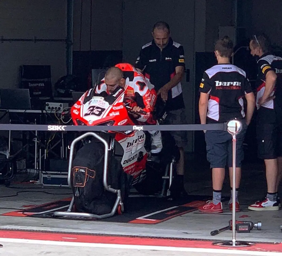 SBK 2020: Le prime foto di Melandri con il team Barni Racing [GALLERY] (3)