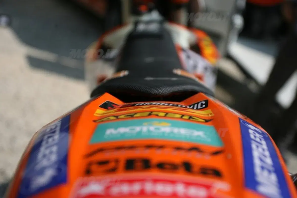 La KTM Factory EXC 250 F di Antoine Meo. Ce la racconta Fabio Farioli (9)