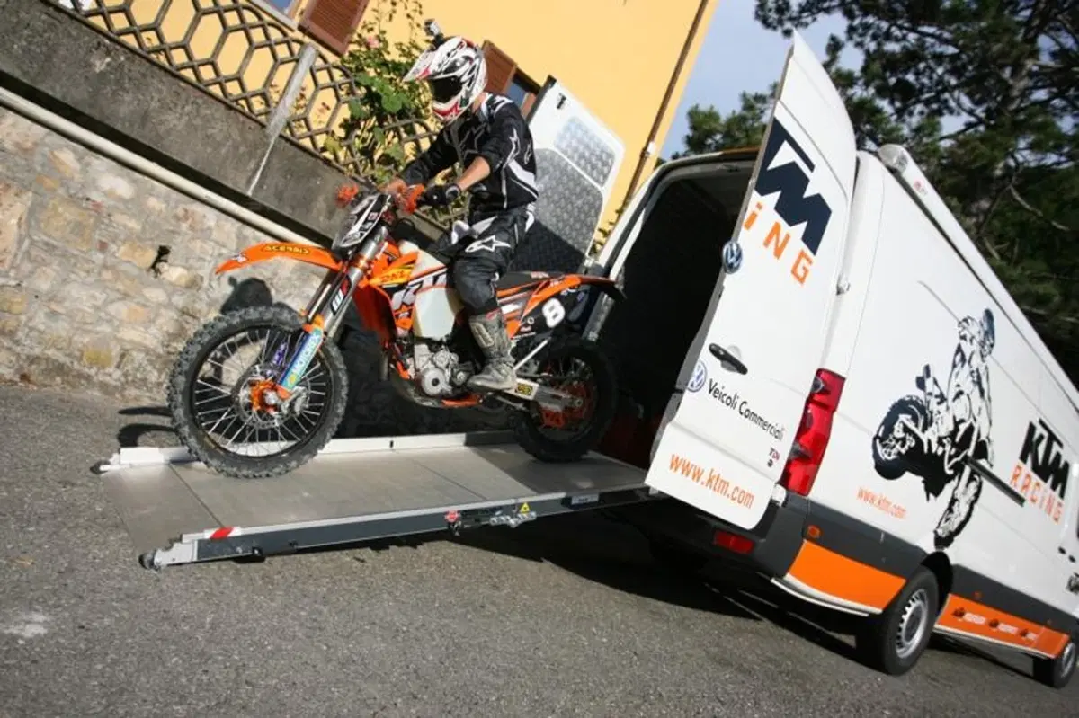 La KTM Factory EXC 250 F di Antoine Meo. Ce la racconta Fabio Farioli (18)