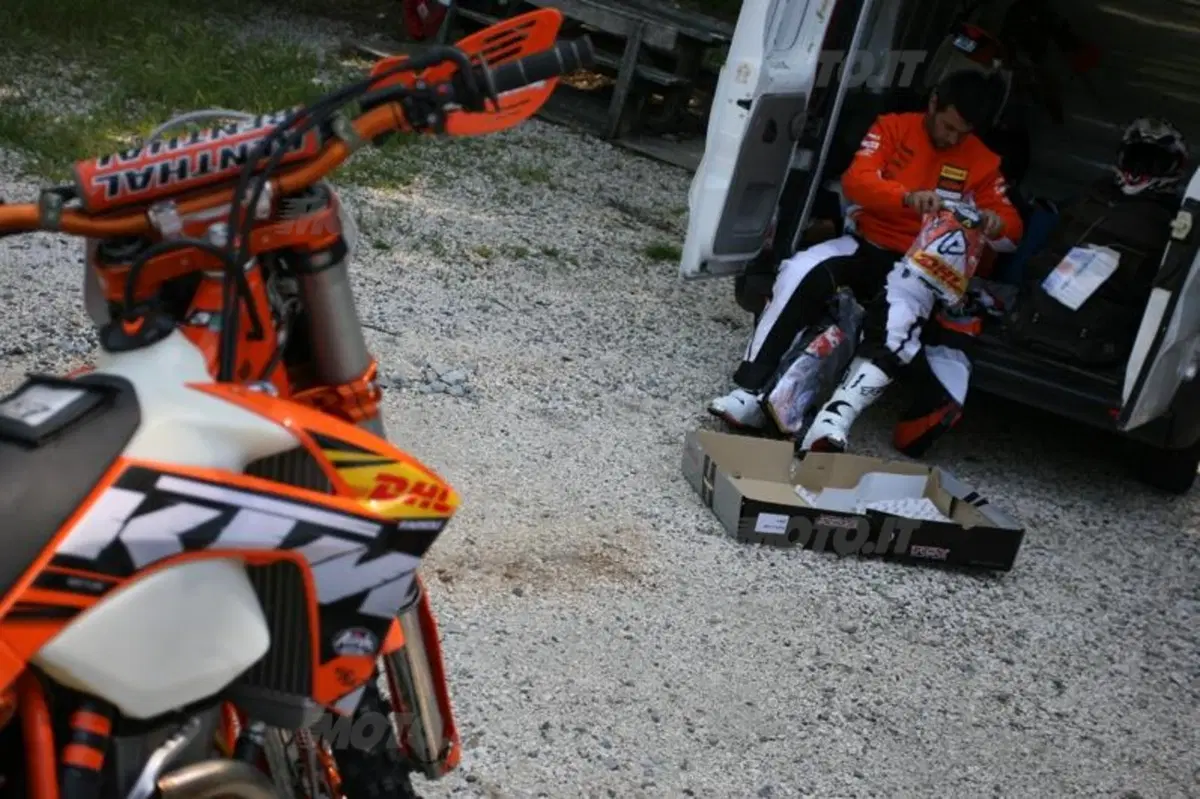 La KTM Factory EXC 250 F di Antoine Meo. Ce la racconta Fabio Farioli (19)