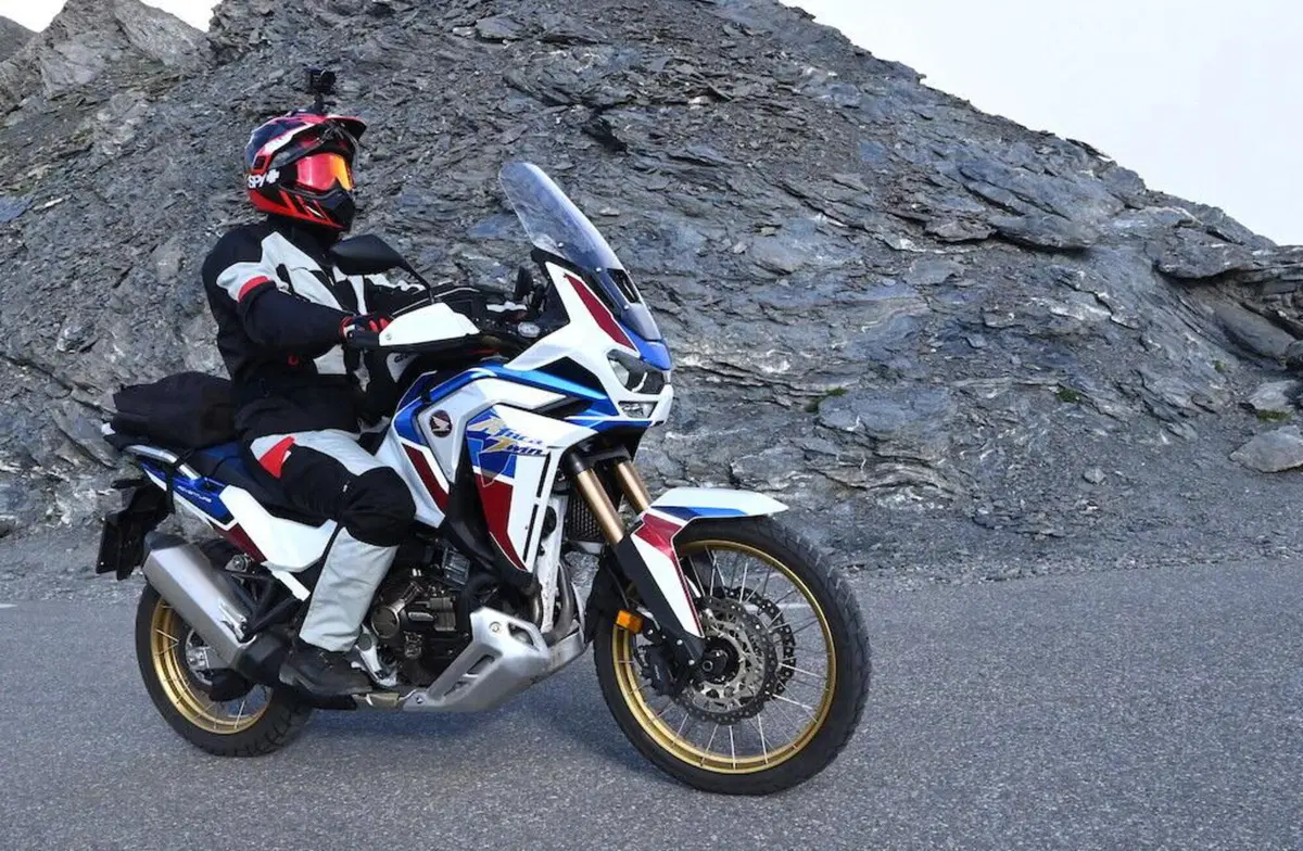 Viaggi e giri in moto, l'itinerario della settimana: tour alpino dei 7 colli (19)