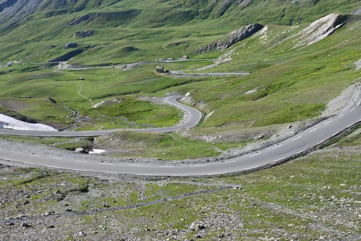 Viaggi e giri in moto, l'itinerario della settimana: tour alpino dei 7 colli (26)