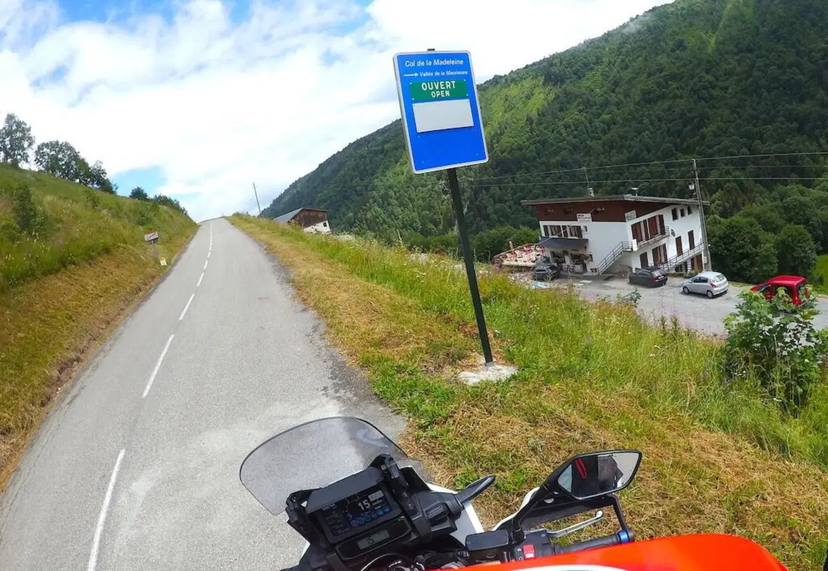 Viaggi e giri in moto, l'itinerario della settimana: tour alpino dei 7 colli (31)