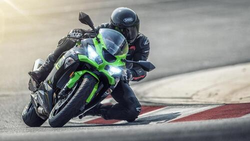 Kawasaki ZX-6R KRT Edition 2021. Ispirazione SBK (4)