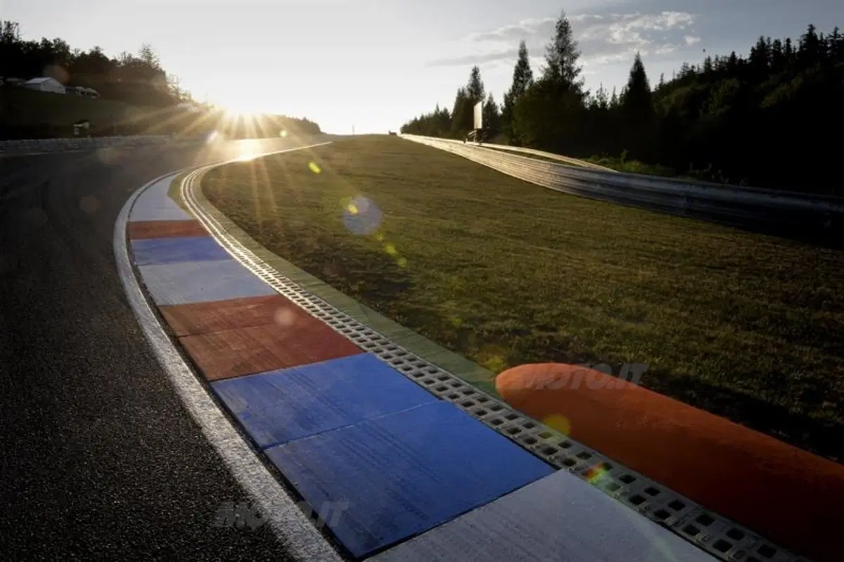 Le foto più spettacolari del GP di Brno (4)
