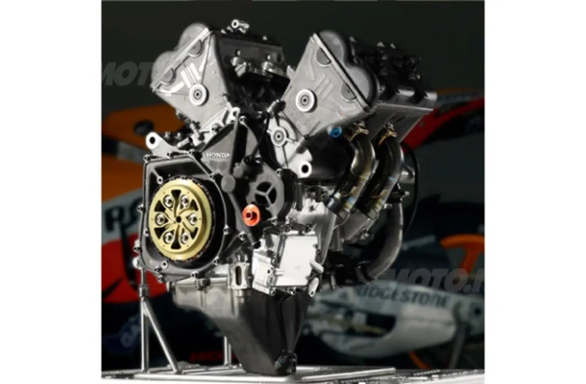 La storia dei V4 Honda da corsa. Quinta puntata (7)