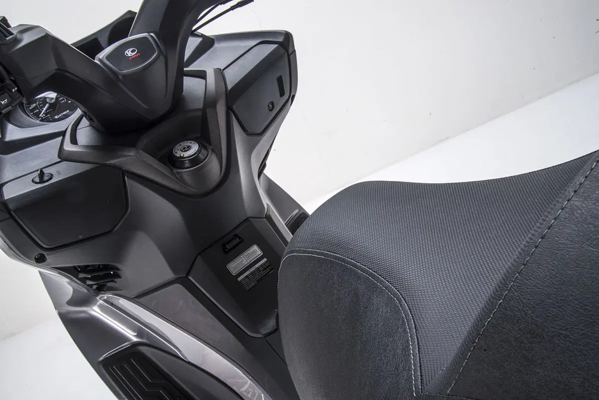 Kymco X-Town 125 X-Town 125i CBS (2016 - 20) (7)