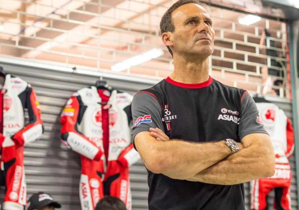 MotoGP. Sul "caso Marquez" Alberto Puig parla come un tifoso arrabbiato